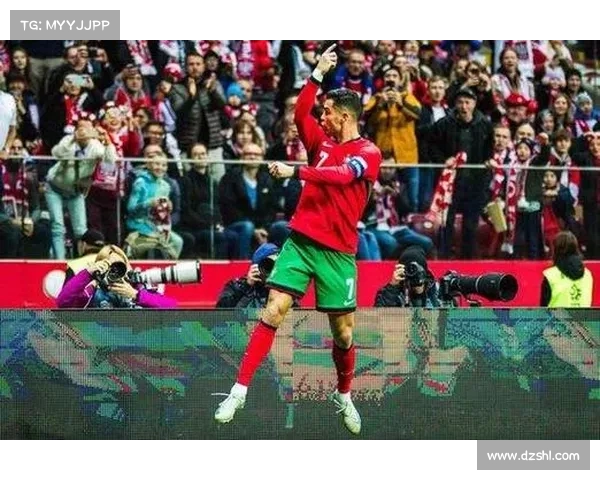 葡萄牙球王C罗点球稳健破门继续刷新个人进球纪录再创历史新高